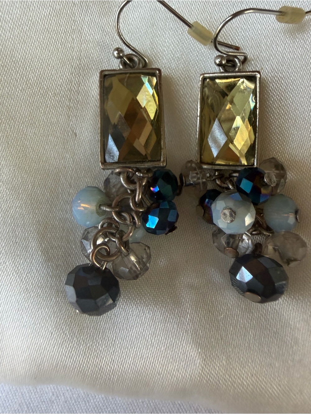 Champagne Yellow Faceted Crystal/Like Beaded Cluster Dangle Earrings